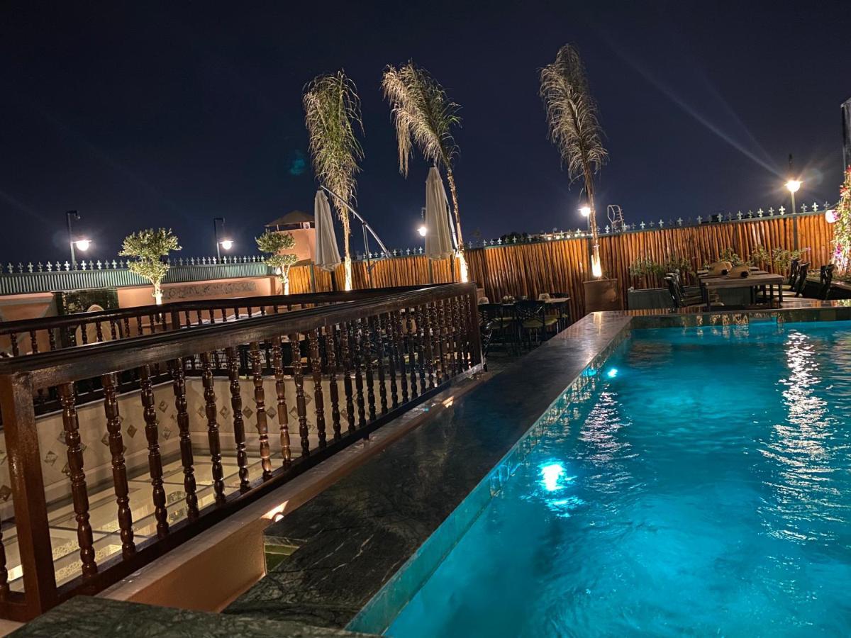 Riad Wazani Square & Spa Марракеш Экстерьер фото