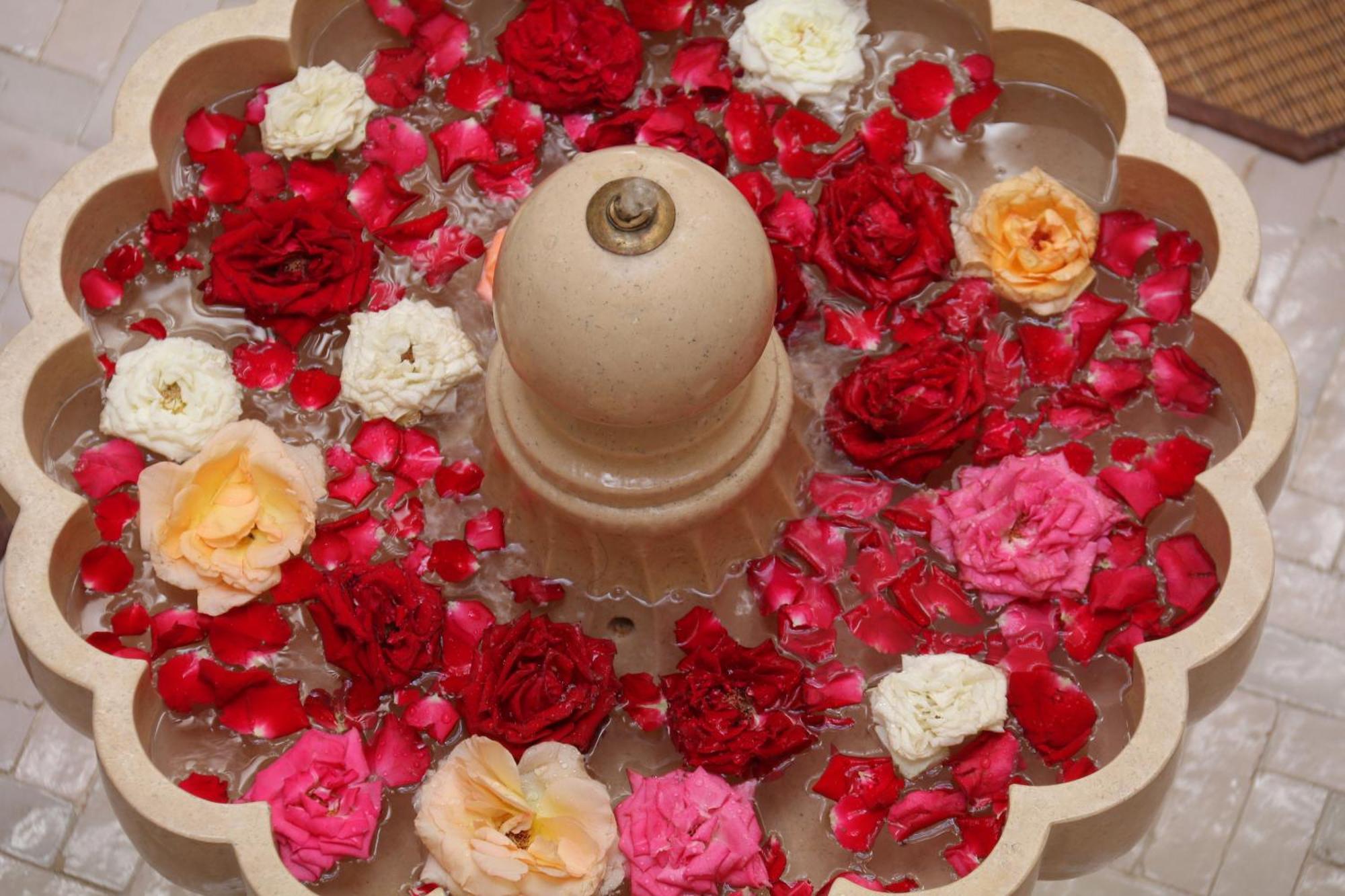 Riad Wazani Square & Spa Марракеш Экстерьер фото
