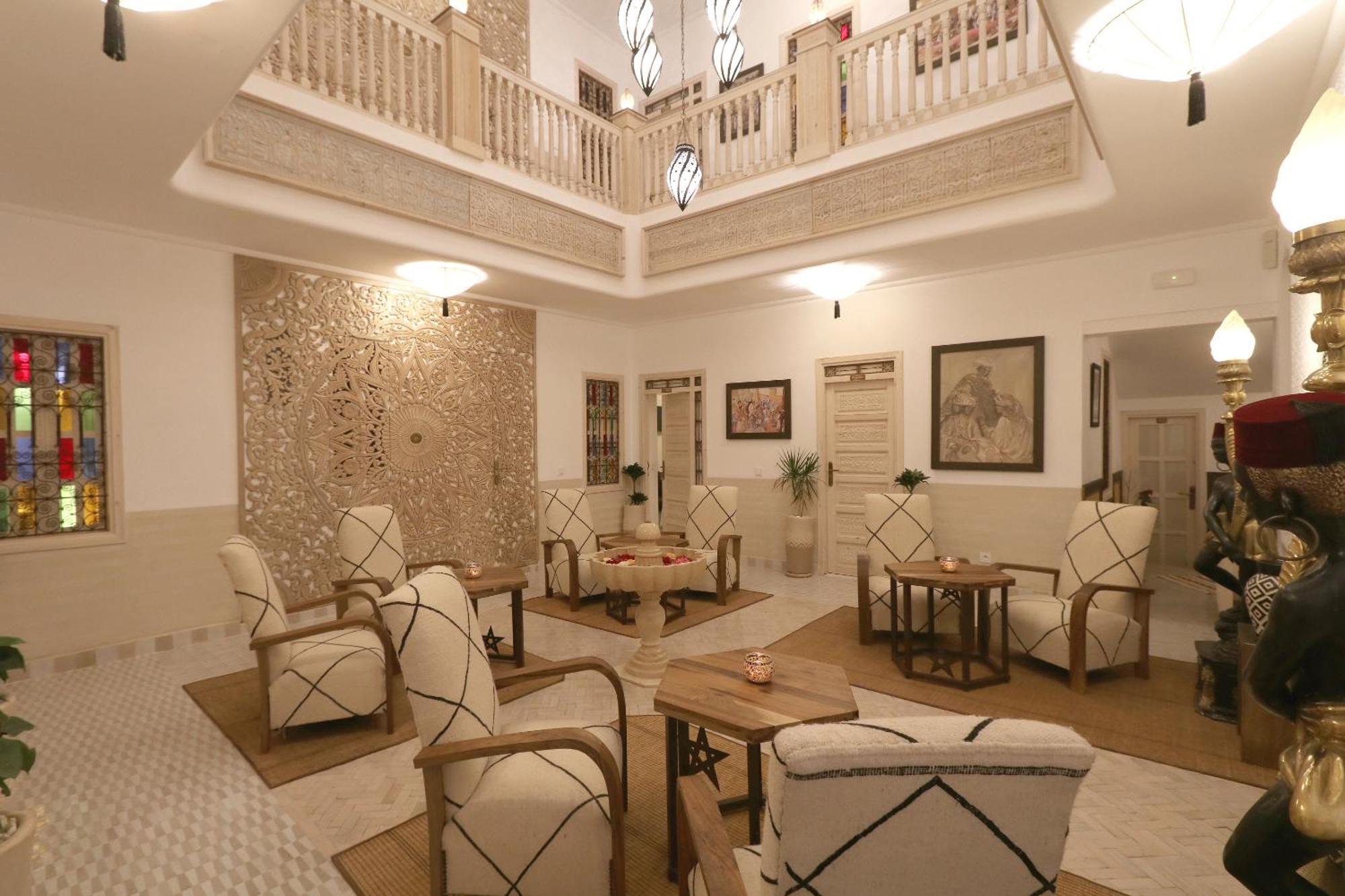 Riad Wazani Square & Spa Марракеш Экстерьер фото