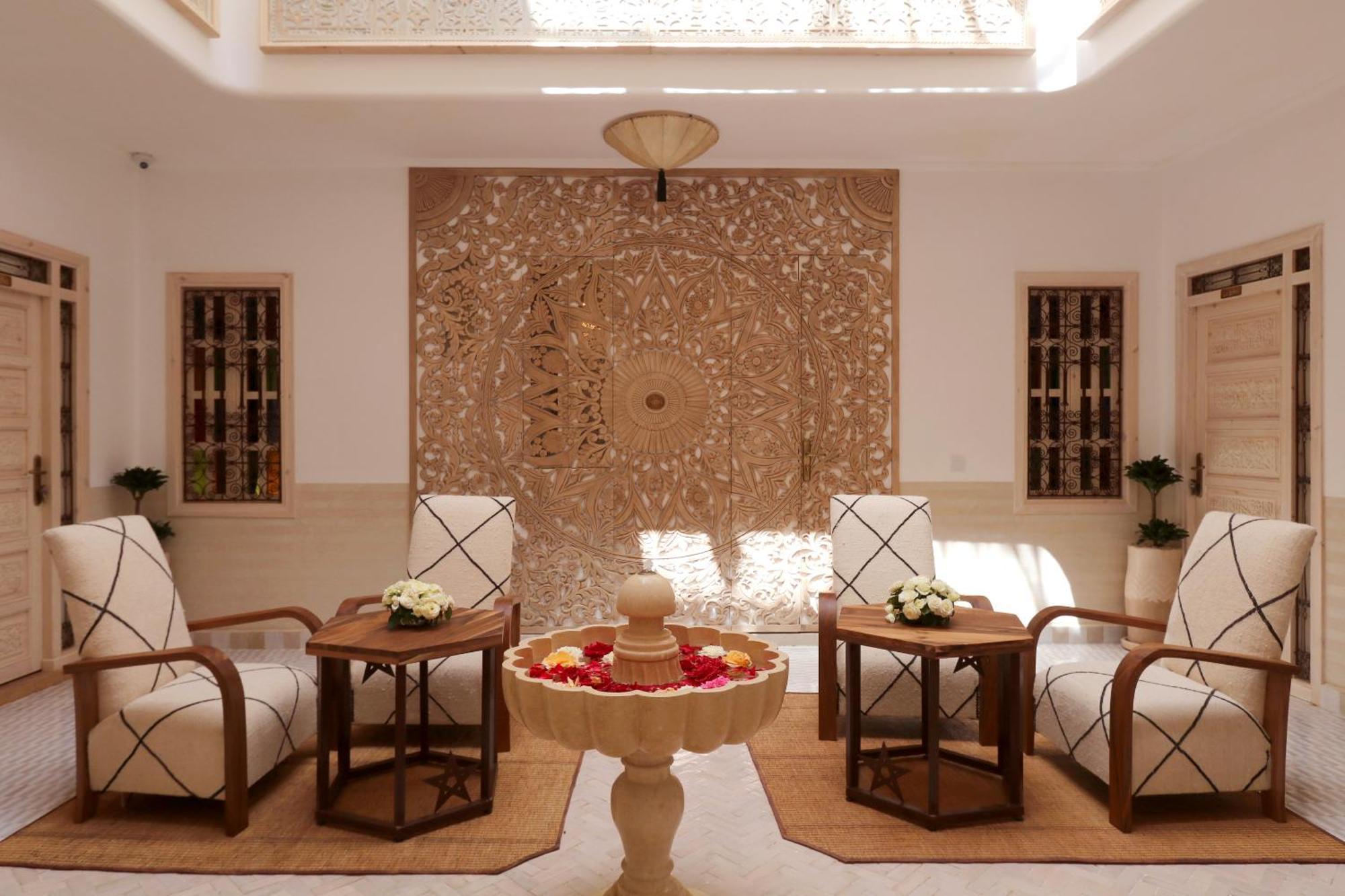 Riad Wazani Square & Spa Марракеш Экстерьер фото